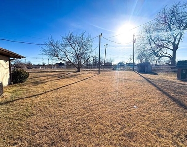416 N Arizona Street - Photo Thumbnail 21