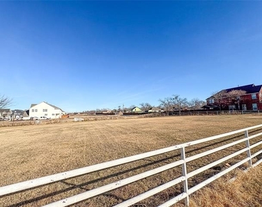 416 N Arizona Street - Photo Thumbnail 28