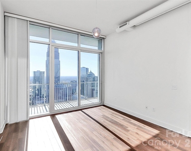 215 Pine Street N - Photo Thumbnail 20