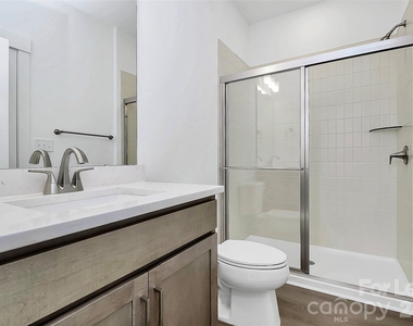 7009 Westrow Avenue - Photo Thumbnail 2