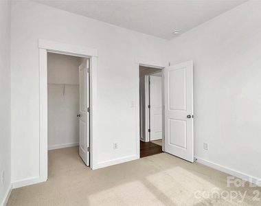 7009 Westrow Avenue - Photo Thumbnail 6
