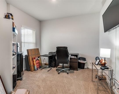 9628 Austin Hollow Road - Photo Thumbnail 5