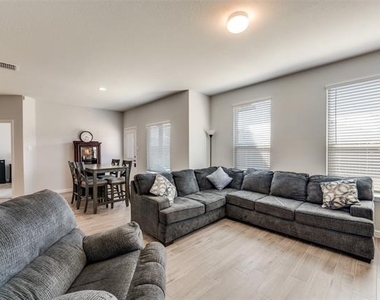 9628 Austin Hollow Road - Photo Thumbnail 9
