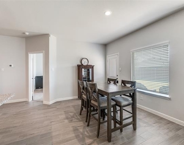 9628 Austin Hollow Road - Photo Thumbnail 10