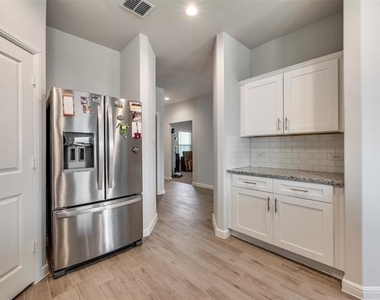 9628 Austin Hollow Road - Photo Thumbnail 17