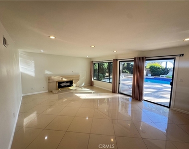 11445 Etiwanda - Photo Thumbnail 8