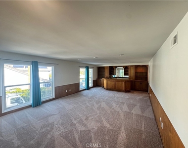 11445 Etiwanda - Photo Thumbnail 24