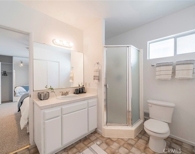 333 28th Street - Photo Thumbnail 16