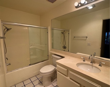 20527 S Vermont - Photo Thumbnail 13
