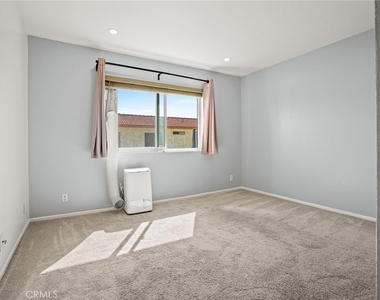 14405 Cerise Avenue - Photo Thumbnail 9