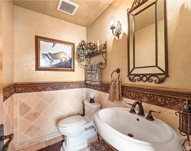 344 W Paseo De Cristobal - Photo Thumbnail 12