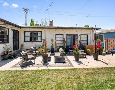 923 W Maple Avenue - Photo Thumbnail 18