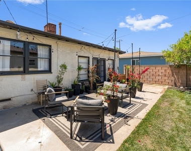 923 W Maple Avenue - Photo Thumbnail 19