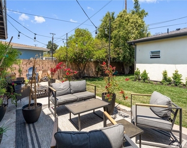 923 W Maple Avenue - Photo Thumbnail 15