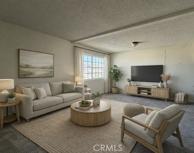 1530 West 204 Street - Photo Thumbnail 4
