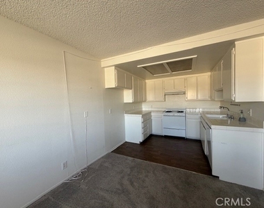 1530 West 204 Street - Photo Thumbnail 1
