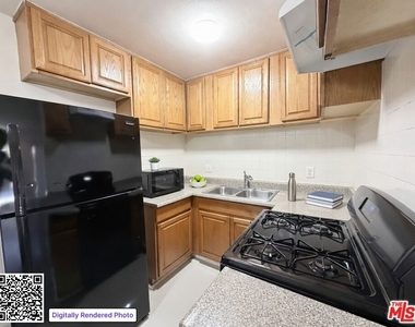 1208 W Adams Boulevard - Photo Thumbnail 1