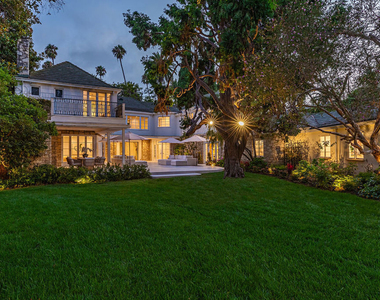 702 N Beverly Drive - Photo Thumbnail 2