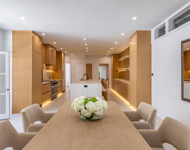 702 N Beverly Drive - Photo Thumbnail 14