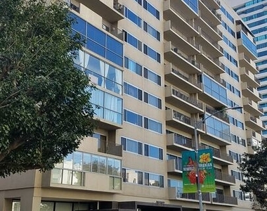 10450 Wilshire - Photo Thumbnail 22
