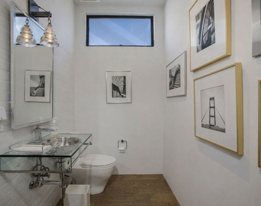 2105 E Balboa Boulevard - Photo Thumbnail 39