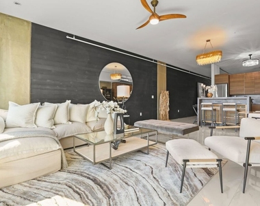 1111 S Grand Avenue - Photo Thumbnail 28
