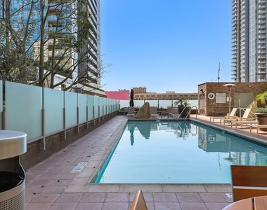 1111 S Grand Avenue - Photo Thumbnail 34