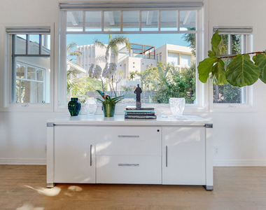 31844 Seafield Drive - Photo Thumbnail 6