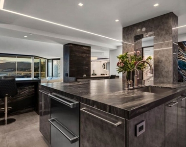 101 Ocean Avenue - Photo Thumbnail 6