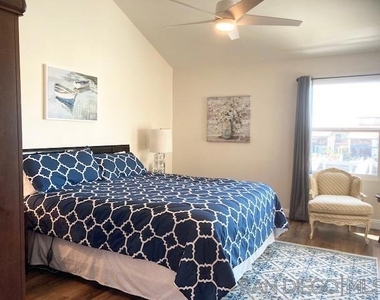 82 Kingston Ct - Photo Thumbnail 12