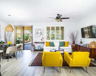 81098 Avenida Vidrio - Photo Thumbnail 4