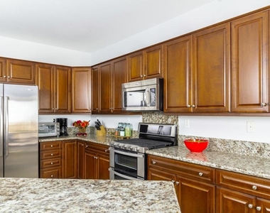 81098 Avenida Vidrio - Photo Thumbnail 10