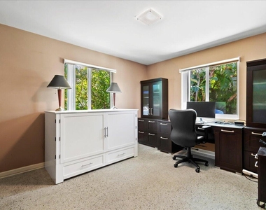 440 Jupiter Lane - Photo Thumbnail 22