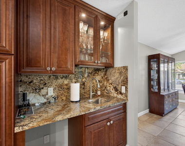 168 Thornton Drive - Photo Thumbnail 20