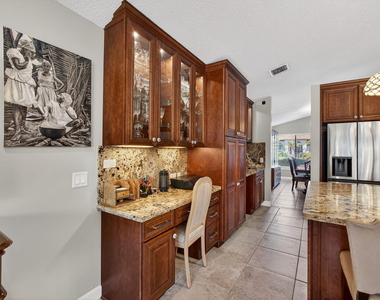 168 Thornton Drive - Photo Thumbnail 25