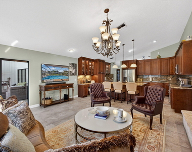 168 Thornton Drive - Photo Thumbnail 32