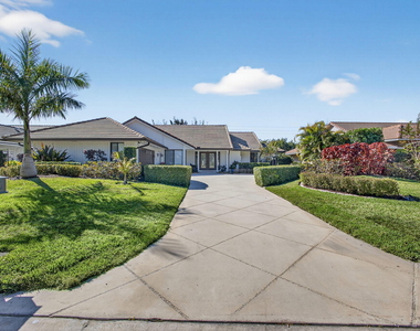 168 Thornton Drive - Photo Thumbnail 2