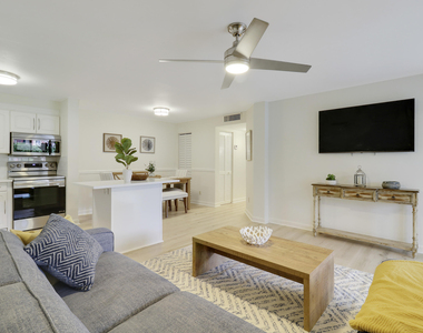 1107 Duncan Circle - Photo Thumbnail 3