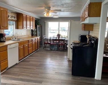 8680 Us Highway 441 - Photo Thumbnail 15