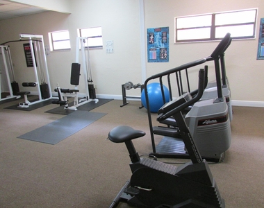 7000 Nw 186th Street - Photo Thumbnail 13
