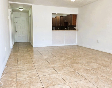 7000 Nw 186th Street - Photo Thumbnail 28