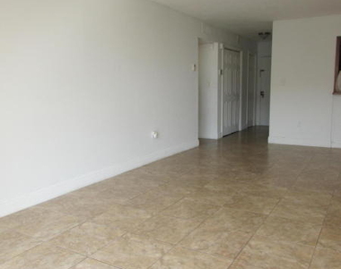 7000 Nw 186th Street - Photo Thumbnail 17