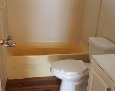 11887 Anchorage Way - Photo Thumbnail 6