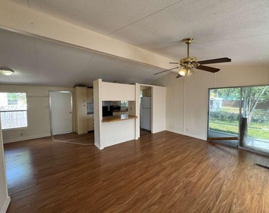 11887 Anchorage Way - Photo Thumbnail 2