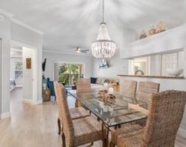 2408 Tuscany Way - Photo Thumbnail 6