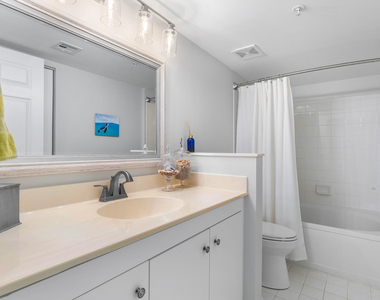 2408 Tuscany Way - Photo Thumbnail 42