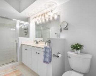 2408 Tuscany Way - Photo Thumbnail 18