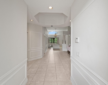 2055 Regents Boulevard - Photo Thumbnail 3