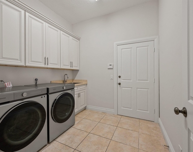 2055 Regents Boulevard - Photo Thumbnail 23