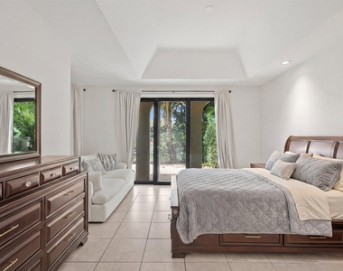 2055 Regents Boulevard - Photo Thumbnail 15